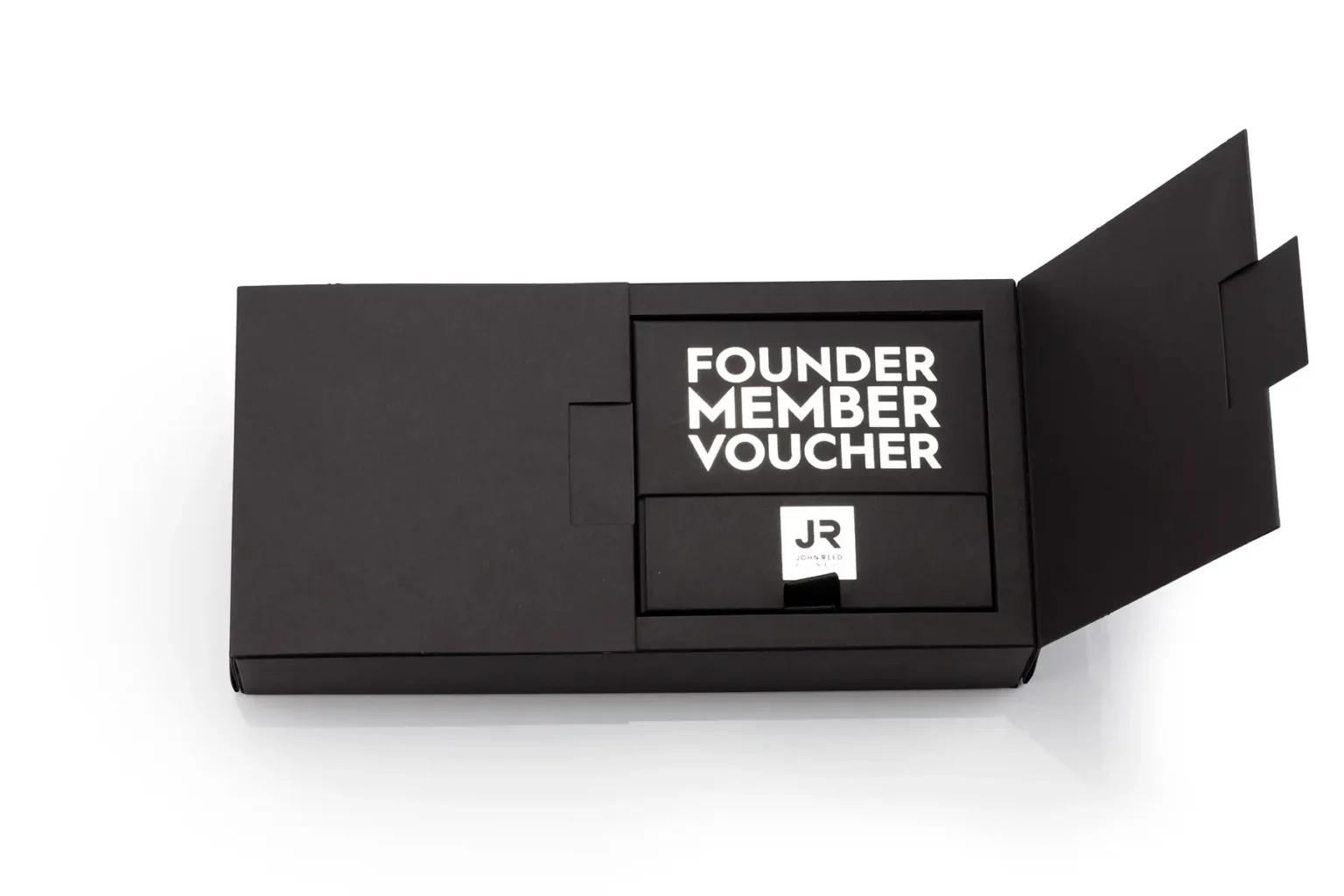 Magnetbox mit Salonöffnung bei der einer Seite geöffnet ist