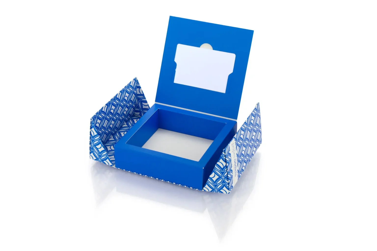 Schatulle mit Hohlkammer , komplett geöffnet